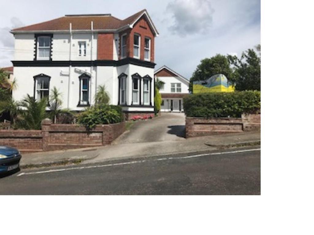 Broadshade Holiday Apartments Paignton Exterior photo